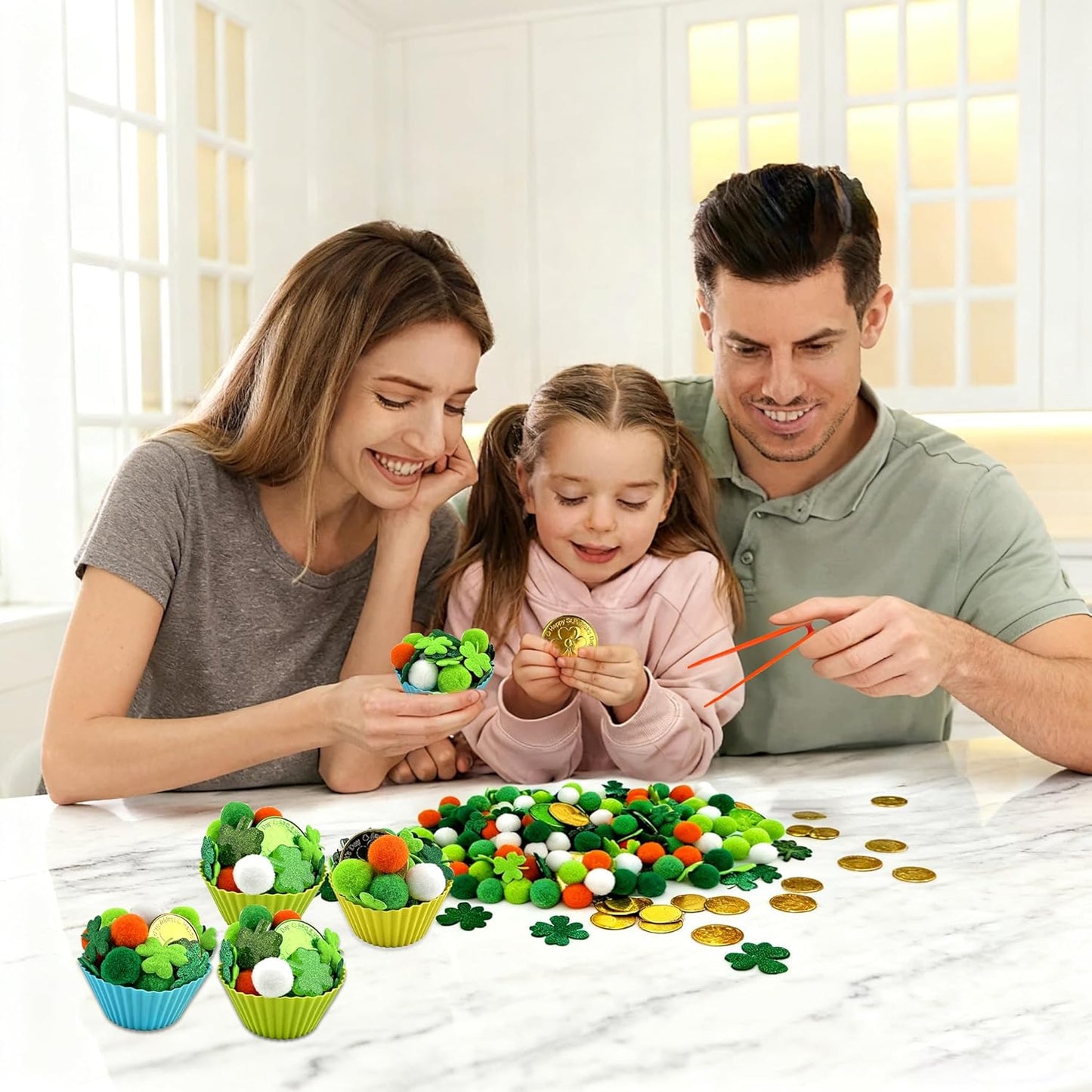 212Pcs St. Patrick‘s Day Shamrock Sensory Bin Fillers - Spring Sensory Collection: Learning Activities for Sorting, Counting and Fine Motor Skills