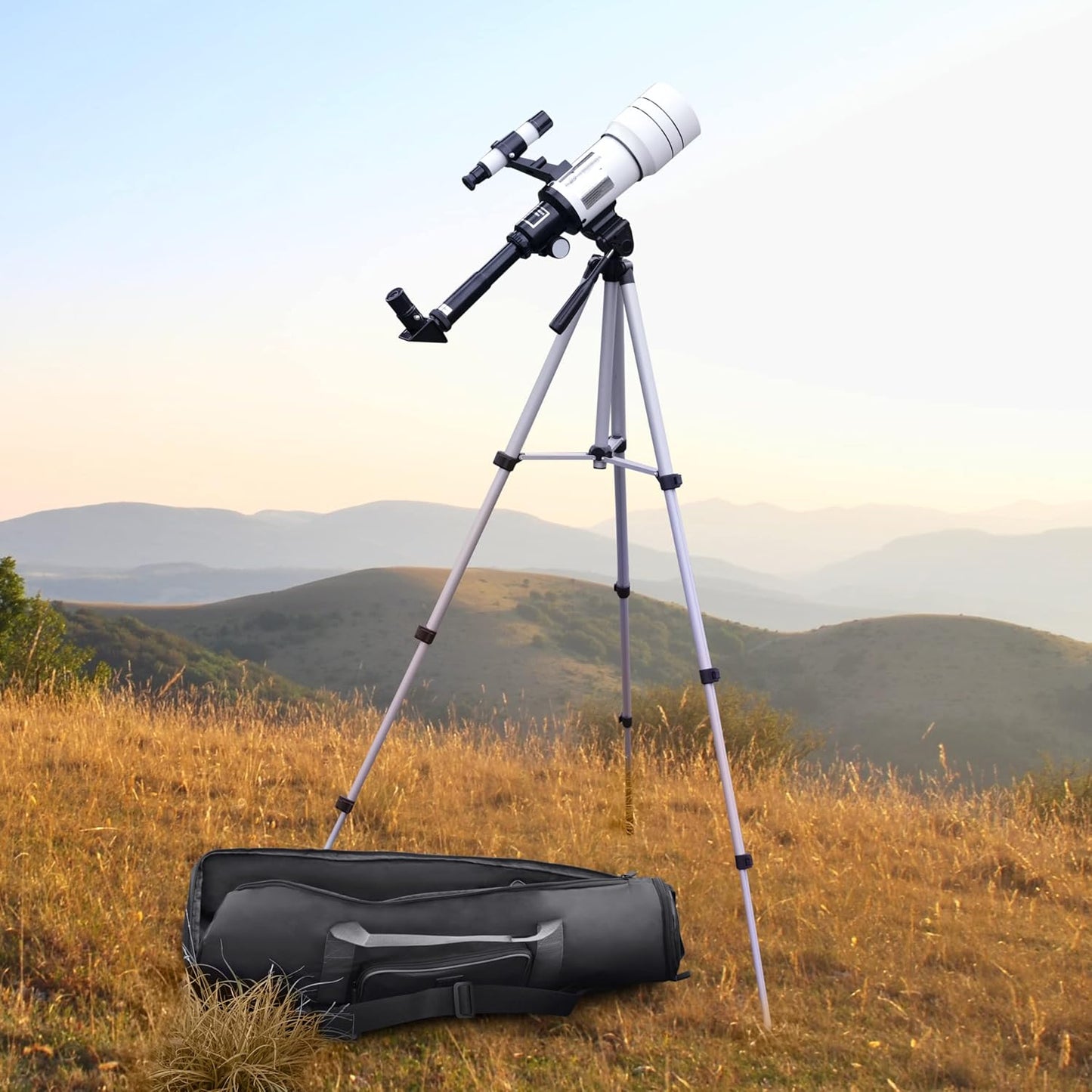 USA Gear Refractor Telescope Case - Holds Telescopes/Tripod 21 to 35 inches - Adjustable Extension, Storage Pocket, Strap - Compatible with ToyerBee, Gskyer, NASA, Celestron Telescope Bags and Cases