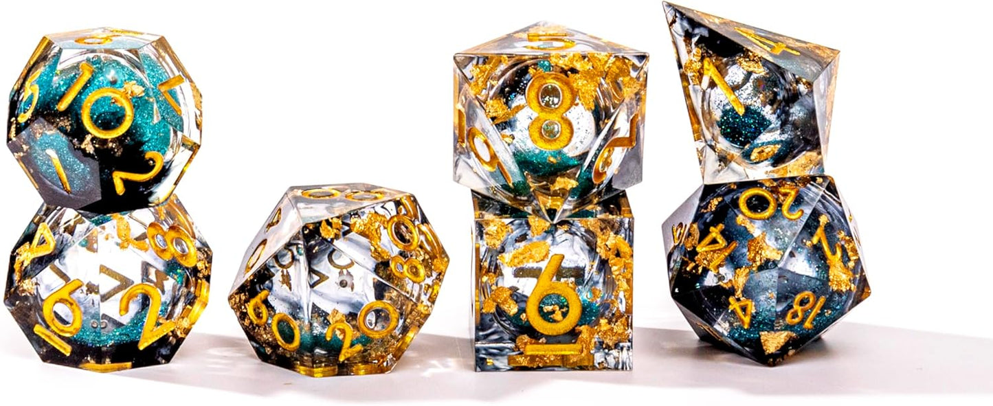 Liquid Core DND Dice Set, 7pcs Sharp Edge Dice for Role Playing Dungeons and Dragons Ttrpg with Gift Box, Handmade Resin D&D Dice RPG Role Playing Games Dice Set(Blue Gold)