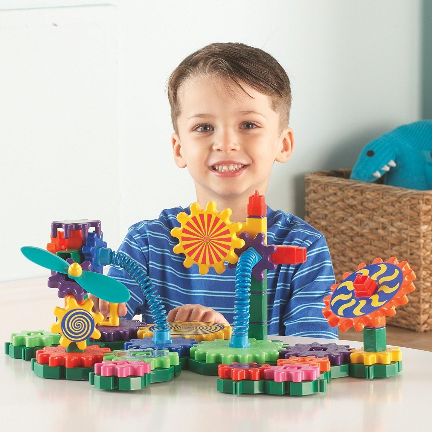 Learning Resources Gears! Gears! Gears! Space Explorers Building Set - 77 Pieces, Ages 4+, STEM Activities, Fine Motor Skills, Toddler Explorer Kit, Science and Construction, Boys and Girls Gifts