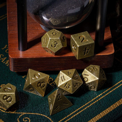 UDIXI Steampunk Metal Dice Set, 7 Die Polyhedral DND Dice Set for D&D Role Playing Game and Math Teaching (Ancient Copper)