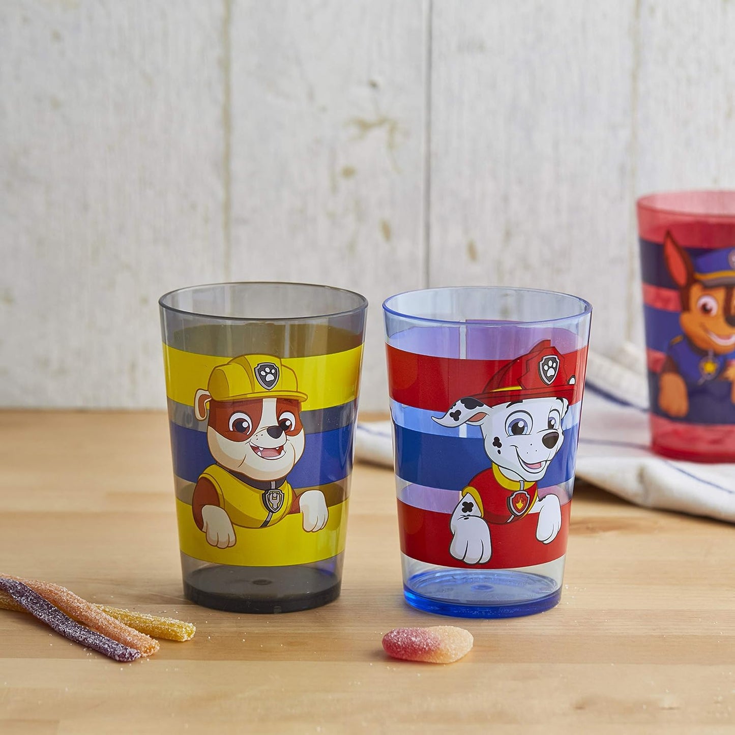 Zak Designs 14.5oz Disney Frozen 2 Nesting Tumbler Set Includes Durable Plastic Cups, Fun Drinkware is Perfect for Kids, 4pk (14.5oz, Anna & Elsa & Olaf)