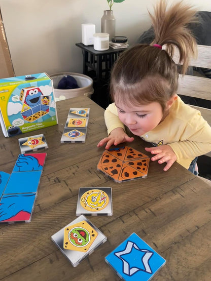 CreateOn “Sesame Street” Toys, Magnetic Kids’ Building Tiles from “Sesame Street” Books, Colors with Elmo Magnet Tiles, Educational Toys for Ages 3+, 17 Pieces