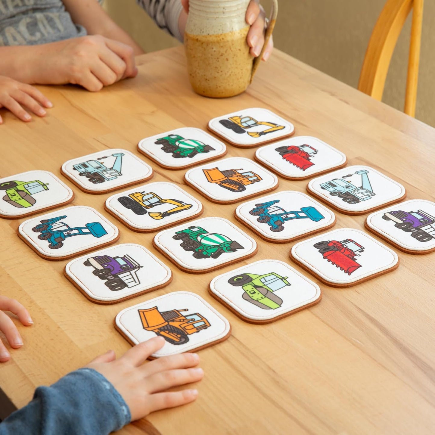 Felt Matching Game for Ages 2–4 – Soft and Safe for Ages 1+ – Montessori Memory Game – Sensory Flash Cards – Best Educational Gift for Ages 1–3 - Woodland Animal Theme