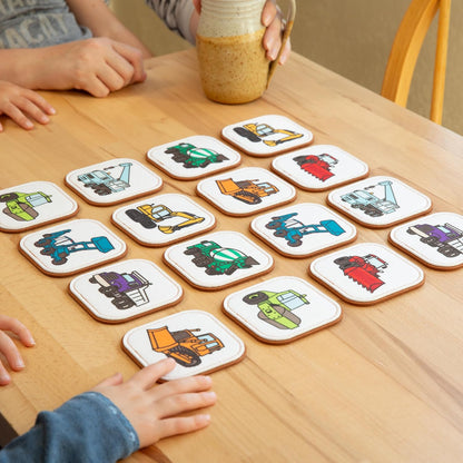 Felt Matching Game for Ages 2–4 – Soft and Safe for Ages 1+ – Montessori Memory Game – Sensory Flash Cards – Best Educational Gift for Ages 1–3 - Woodland Animal Theme