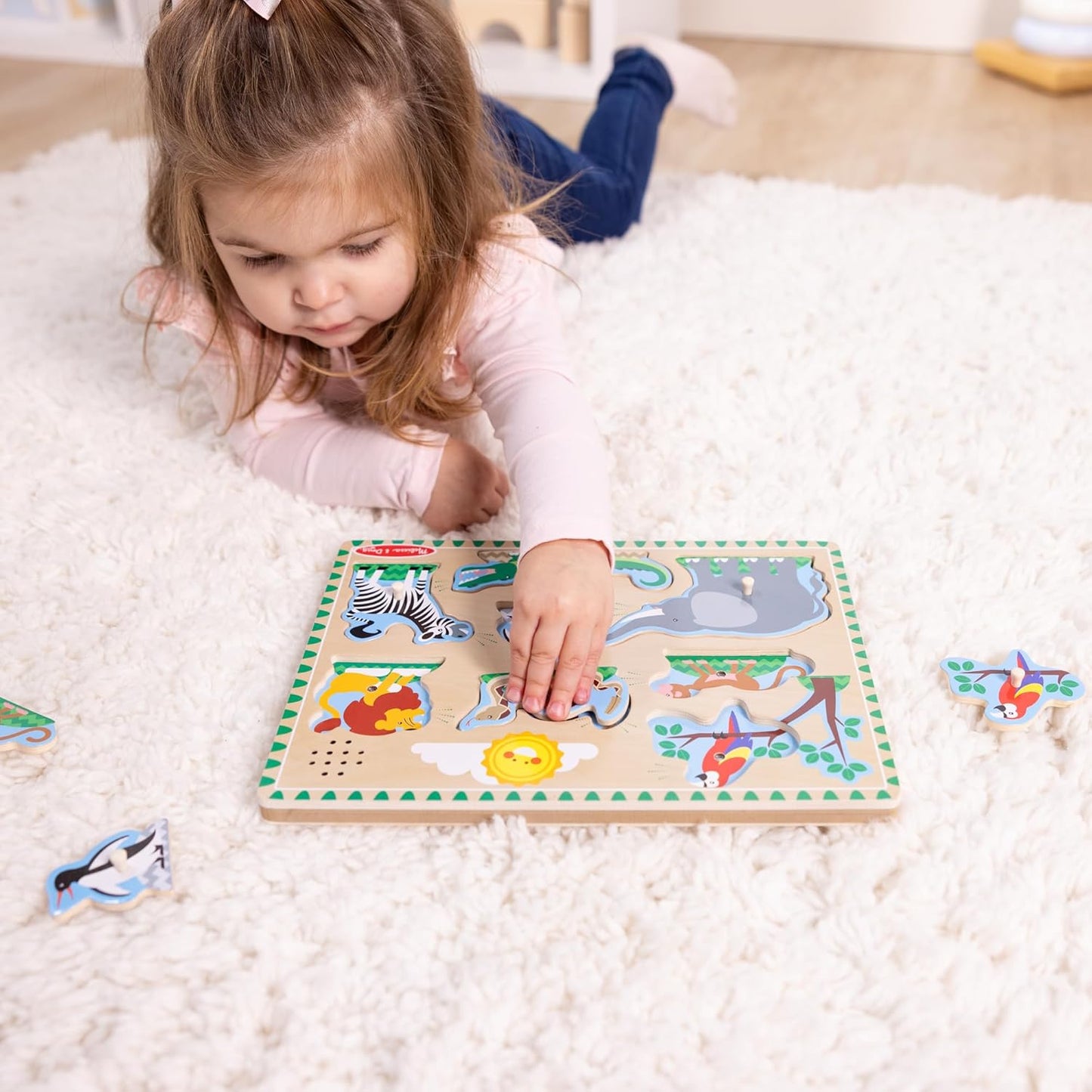 Melissa & Doug Farm Animals Sound Puzzle – 8-Piece Wooden Peg Puzzle with Light-Activated Sounds, Music Learning Toy for Toddlers and Preschoolers Ages 2+