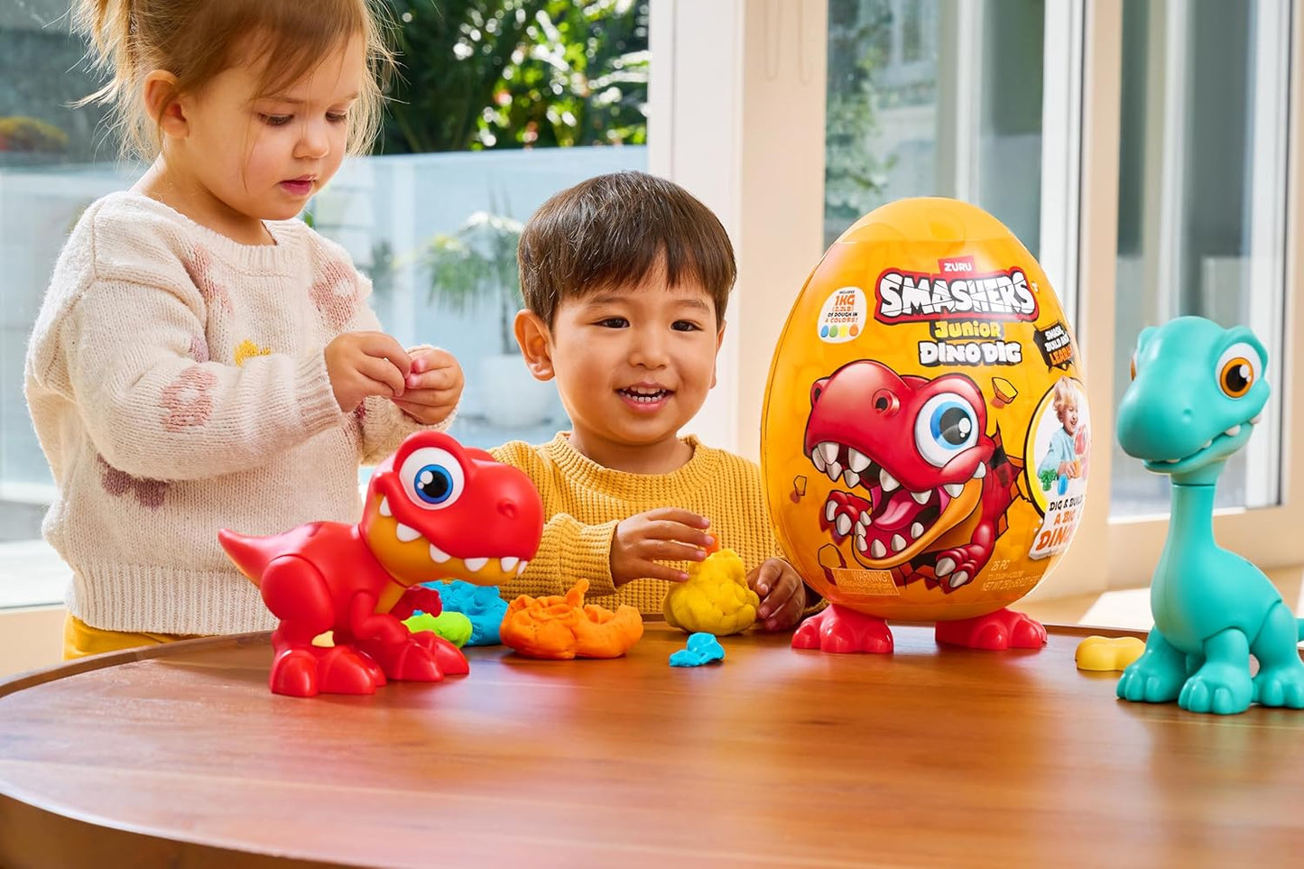 Smashers Junior Dino Dig Large Egg (Brontosaur) by ZURU 18+ Surprises Compounds Mold Dinosaur Preschool Toys Build Construct Sensory Play for Kids 18 Months - 3 Years