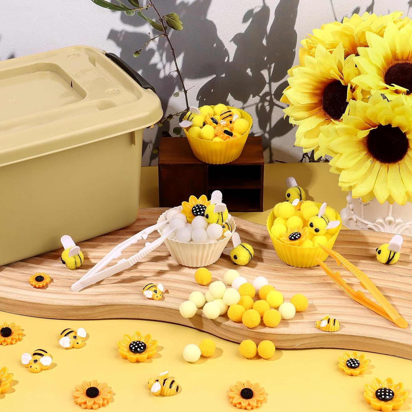 286Pcs Letters and Numbers Sensory Bin Filler Fine Motor Toys Counting Sorting 200 Felt Pompoms 76 Magnetic Letters Numbers 4 Tweezers 5 Silicone Plates 1 Storage Box for Counting Sorting DIY Crafts