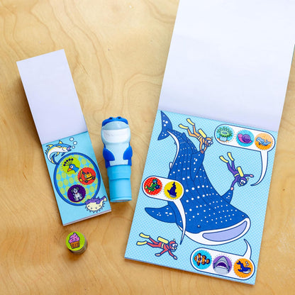 Melissa & Doug Sticker Wow!™ 24-Page Activity Pad and Sticker Stamper, 300 Stickers, Arts and Crafts Fidget Toy Collectible Character – Sea Turtle - for Kids Ages 3+ - FSC Certified
