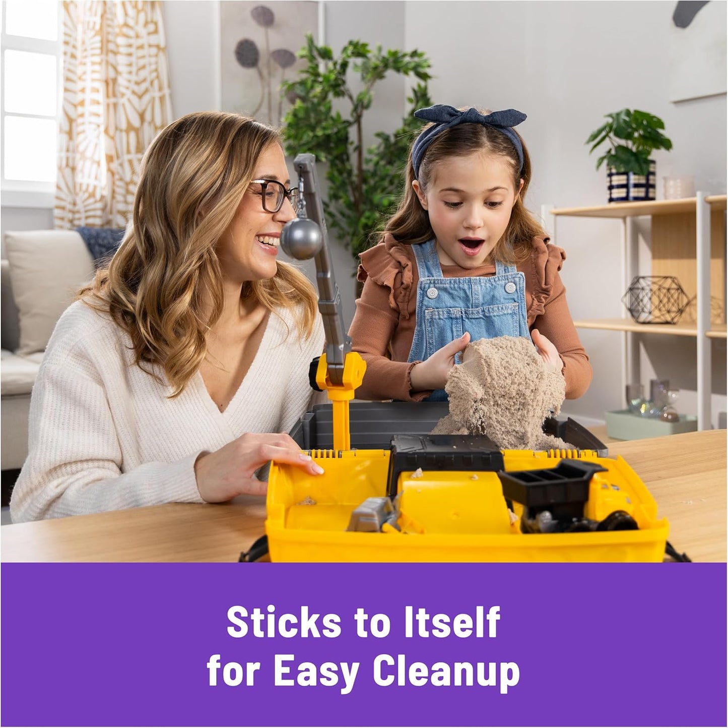 Kinetic Sand, Dig N' Demolish Playset with 1lb Play Sand & Toy Truck, Sensory Toys for Kids Ages 5 and up