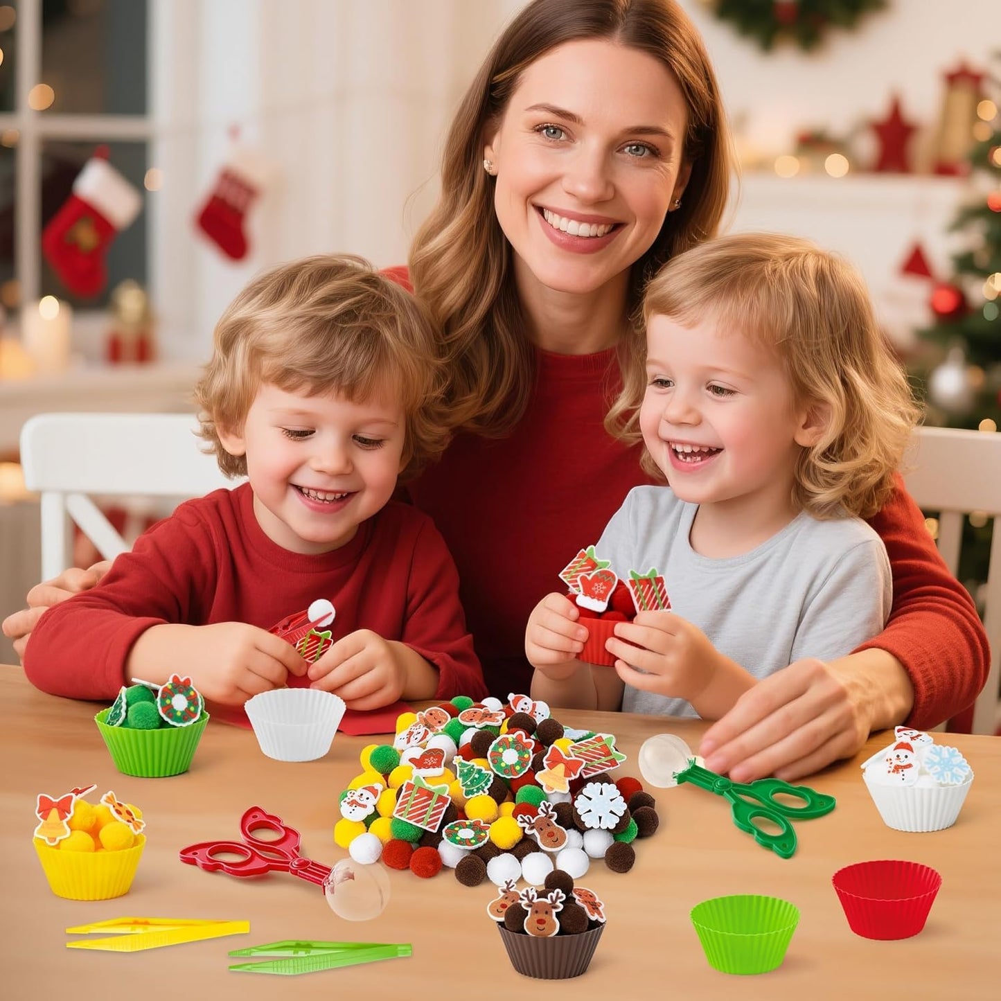 Summer Sensory Bin Fillers - 266Pcs Summer Gift Fine Motor Toys Counting Sorting Toys for Kids, Felt Xmas Tree Snowman Elk Pom Poms Cup Clip for Preschool Education Activities