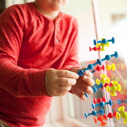 Fat Brain Toys Mini Squigz 30 Piece Set - Suction Construction for Ages 5 to Adult