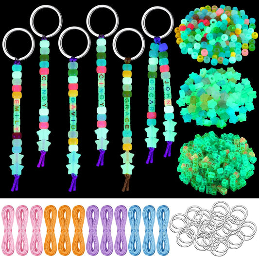 Landical 564 Pcs DIY Bead Keychain Kit Key Chain Making Craft Adjustable Letter Beads String Mama Sport Gift Alphabet Jewelry Accessories Holiday Party Favor for Adult(Heart, Dream Color)