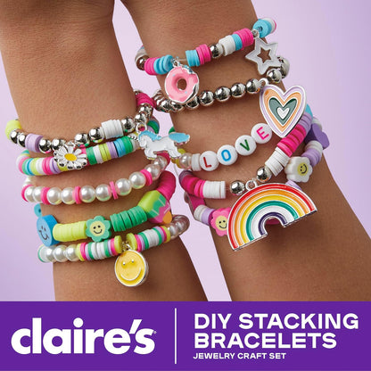 Claire’s DIY Bracelet Kit – 895-Piece Jewelry Making Supplies Set| Clay Heishi Beads, Alphabet, Charms, String| Friendship Bracelet Kit for Girls| Arts & Crafts Activity| Fashion Accessory Gift Age 8+