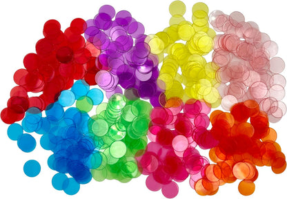 SUTIMSHE 500 Pcs of 3/4 inch Transparent 8 Color Clear Bingo Counting Chips Plastic Markers for Bingo Games, Math Counters,Classroom,Fun Family Game Night, Large Group Games