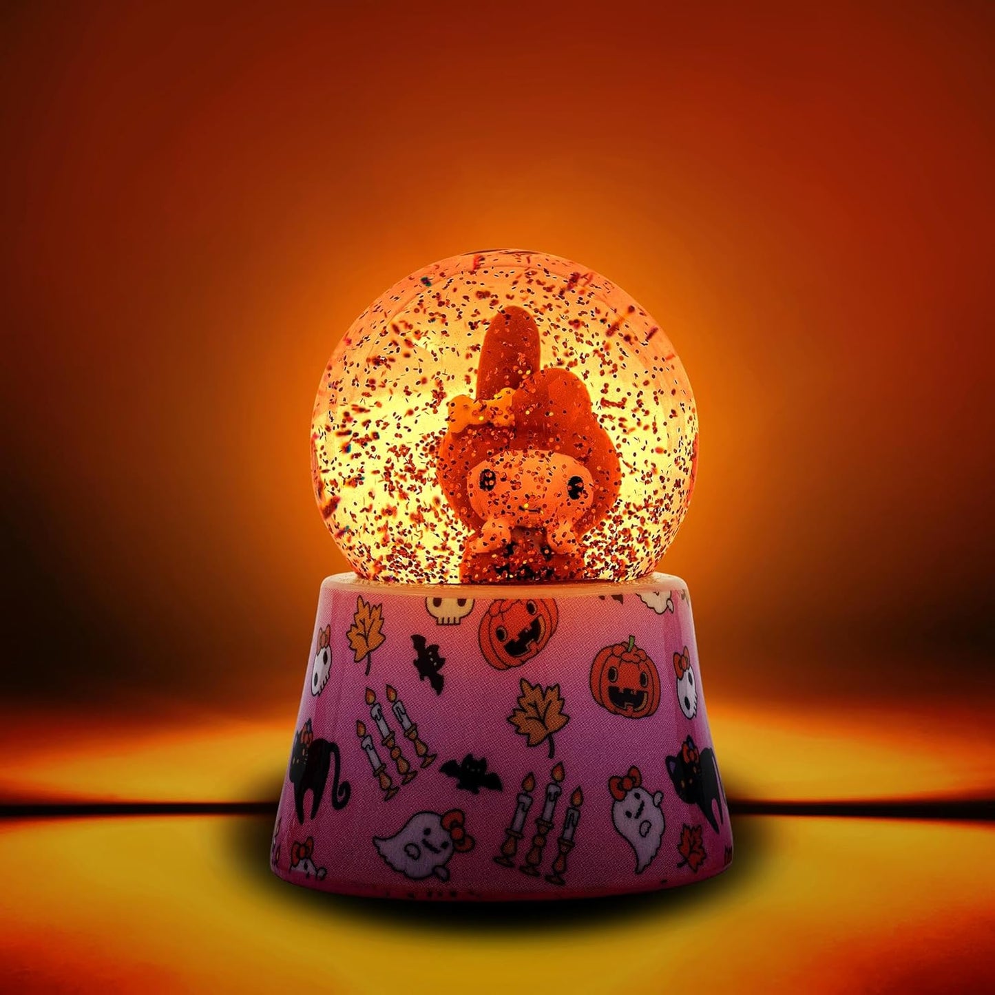 Silver Buffalo Disney Mickey and Friends Mini Light Up Snow Globe│Minnie Mouse│3.8 Inches Tall, 45mm (Small)