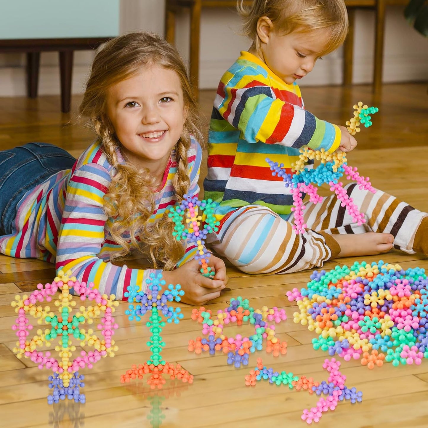 Snowflake Interlocking Building Block Educational Toy 300PCS for Kids Ages 3+, Multi-Color Solid Plastic Early Learning Creativity STEM Toy with Carrying Case Safe Material