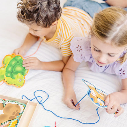 Melissa & Doug Wooden Panels & Laces - Pets | Developmental Toy | Lacing Activities | 3+ | Gift for Boy or Girl