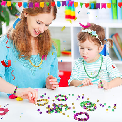 UPINS 1200Pcs Christmas Pony Beads Friendship Plastic Small Hair Beads Red Green White Pony Beads for Necklace Supplies (Christmas)