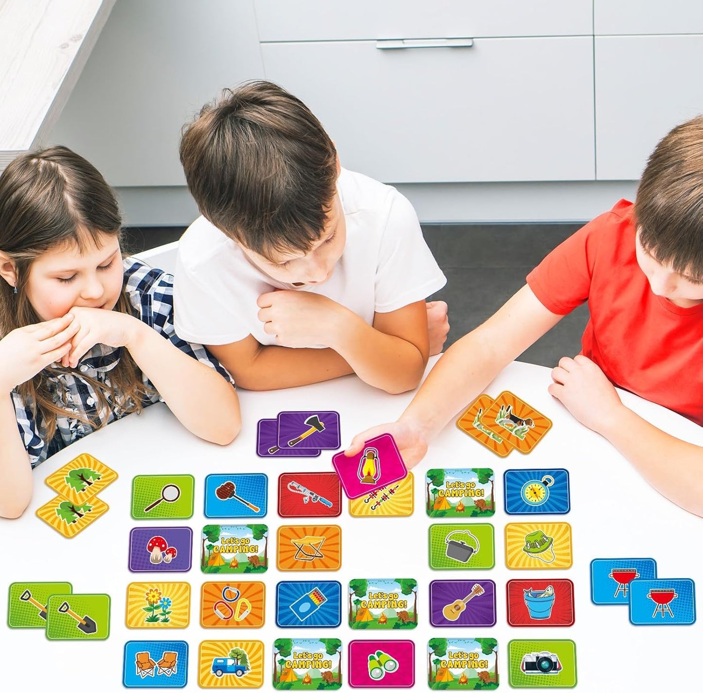 gisgfim 100 PCS Memory Matching Game Famous Paintings Concentration Memory Card for Adults Learning Educational Game A Fun & Fast Artworks Theme Matching Games