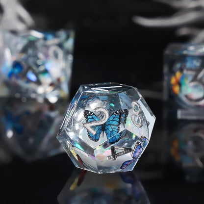 Liquid Core DND Dice Set, 7pcs Sharp Edge Dice for Role Playing Dungeons and Dragons Ttrpg with Gift Box, Handmade Resin D&D Dice RPG Role Playing Games Dice Set(Blue Gold)
