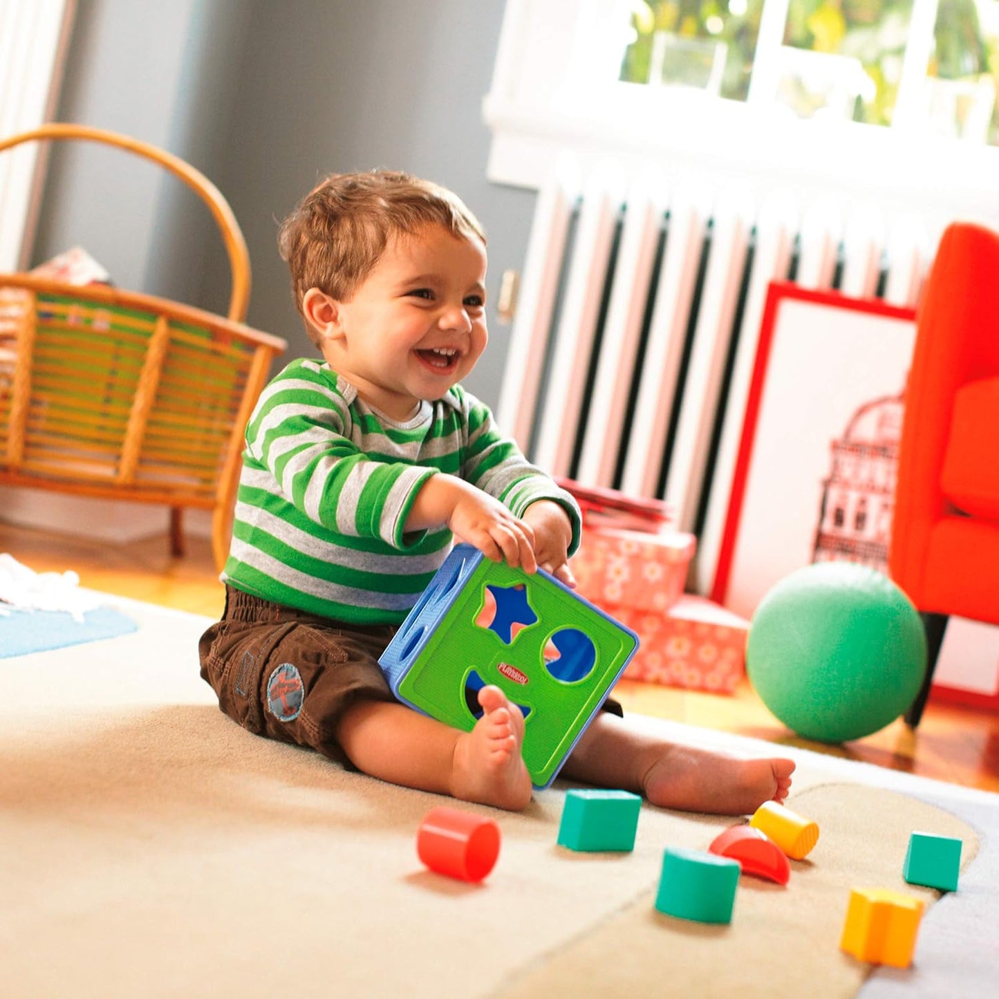 Playskool Form Fitter Shape Sorter Matching Activity Cube Toy with 9 Shapes for Toddlers and Kids 18 Months and Up (Amazon Exclusive)