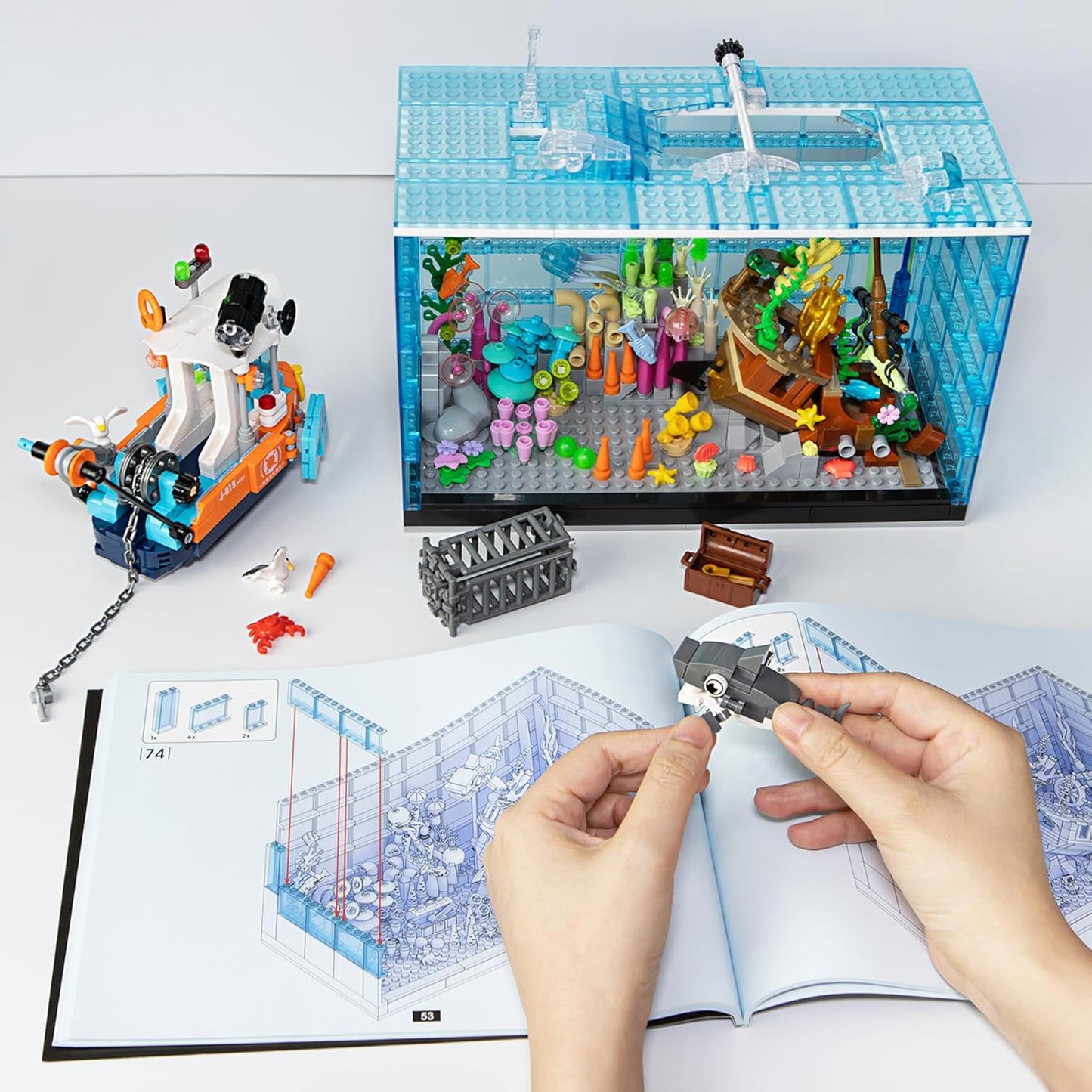Moving Mechanical Dolphin Building Set - Hand Crank Model Kit with Swimming Tail, Movable Jaw & Glowing Lights | STEM Educational Toy & Unique Desk Decor for Ages 8+, Adults, Blue