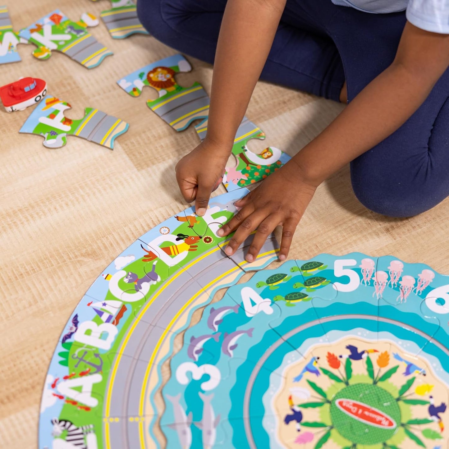 Melissa & Doug Round the Shore Tracks Cardboard Jigsaw Floor Puzzle and Wind-Up Vehicles – 48 Pieces, for Boys and Girls 4+ - FSC-Certified