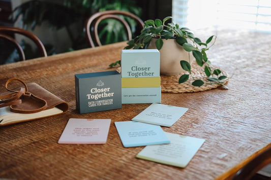 Closer Together: Family Conversation Cards for Christian Families to Deepen Connection, Strengthen Faith and Grow Spiritually