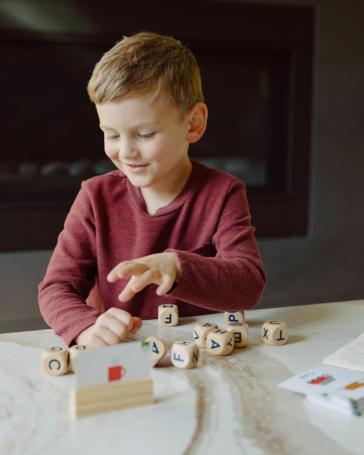 Chuckle & Roar Spelling Bee Dice Game