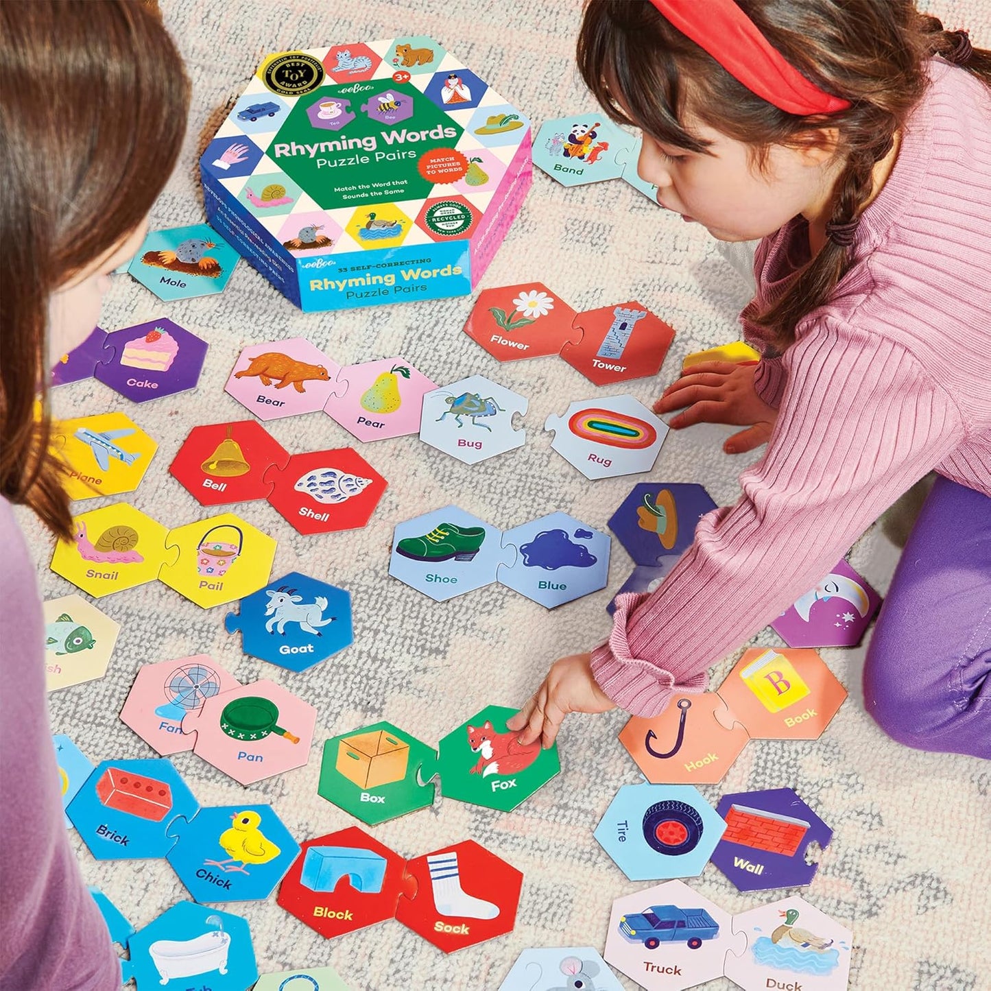 eeBoo Hexagon Puzzle Pairs - Rhyming Words, 33 Self-Correcting Pairs, Match Sounds to Images, Pre-Reading Activity for Preschool Kids Ages 3 and up