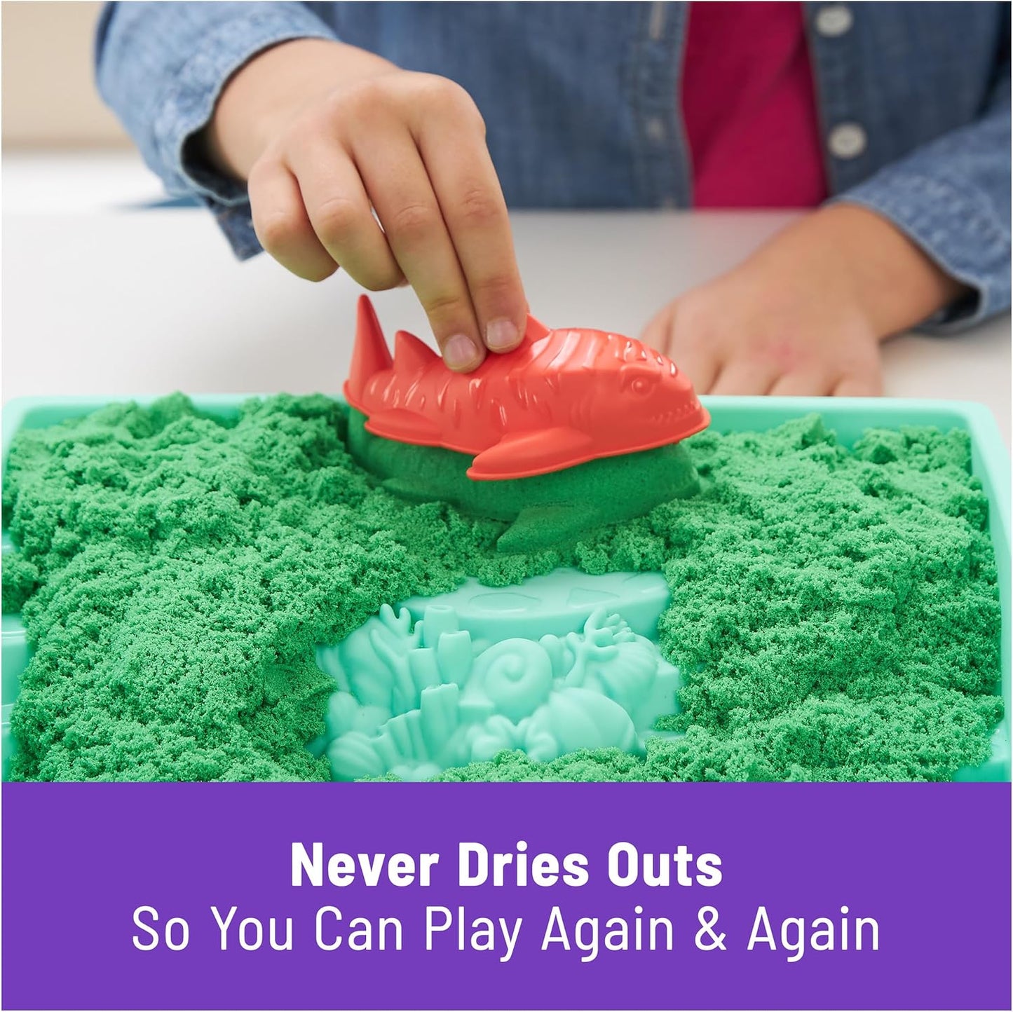Kinetic Sand, Sandbox Set with 1lb Blue Play Sand, 4 Tools & Molds, Storage, Sensory Toys for Kids Ages 3 and up