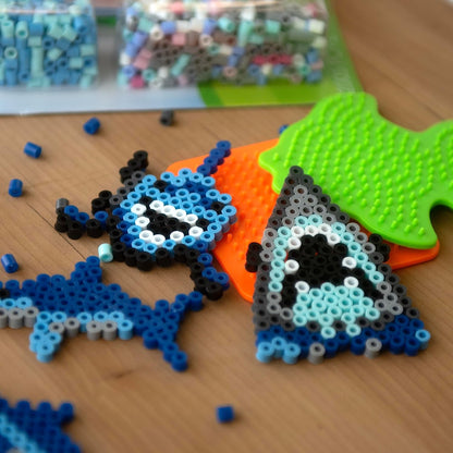 Perler 80-42993 Day at The Zoo Fused Bead Activity Bucket with Pegboards and Patterns, Multicolor, 8504 Pieces