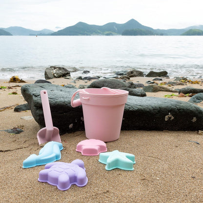 BLUE GINKGO Silicone Beach Toys - Modern Baby | Travel Friendly Toys Set | Silicone Bucket, Shovel, 4 Sand Molds, Beach Bag | Sand Toys for Toddlers, Kids - Yellow