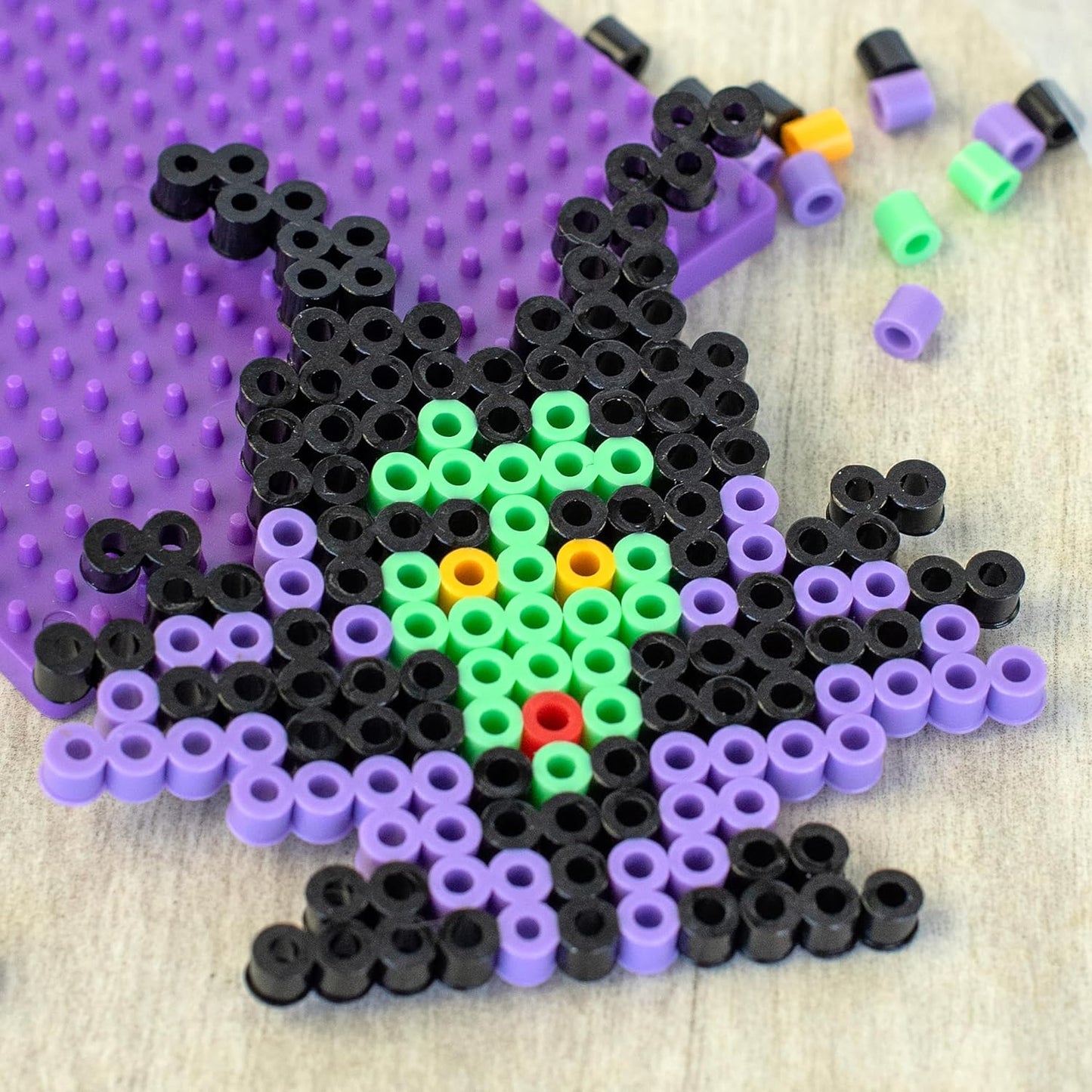 Perler Disney Villain Kid's Craft Bucket, Pattern Sizes Vary, Multicolor 8505