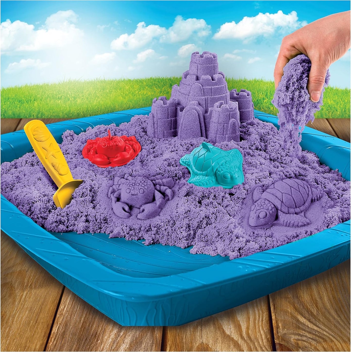 Kinetic Sand, Sandbox Playset with 1lb of Green and 3 Molds, for Ages 3 and up