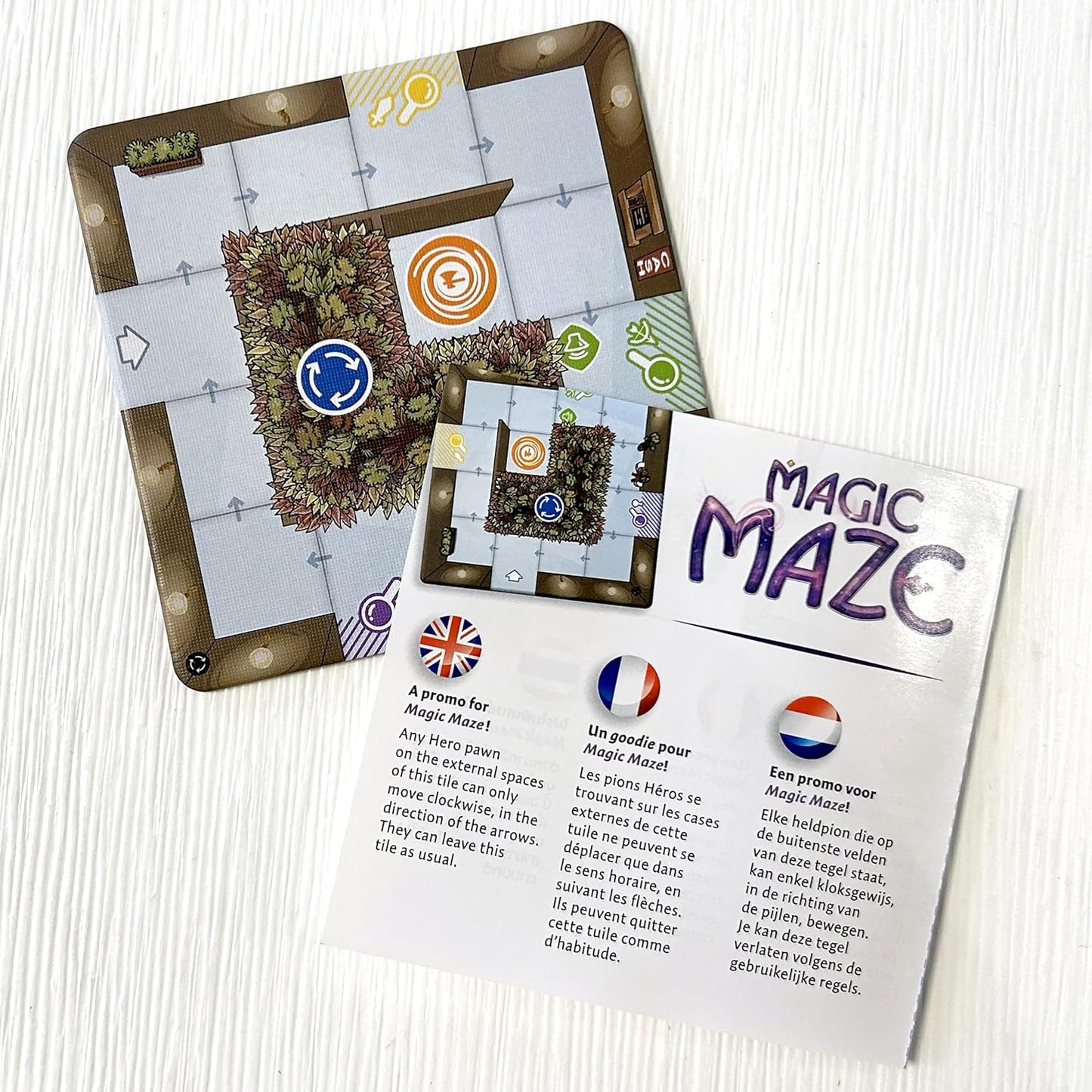 Magic Maze Pocket Multi-Award-Winning Game! Cooperative Real-Time Board Game | Silence · Coordination · Escape · Simultaneous | from Age 8 | 2–8 Players | 15 Minutes | FSC Components