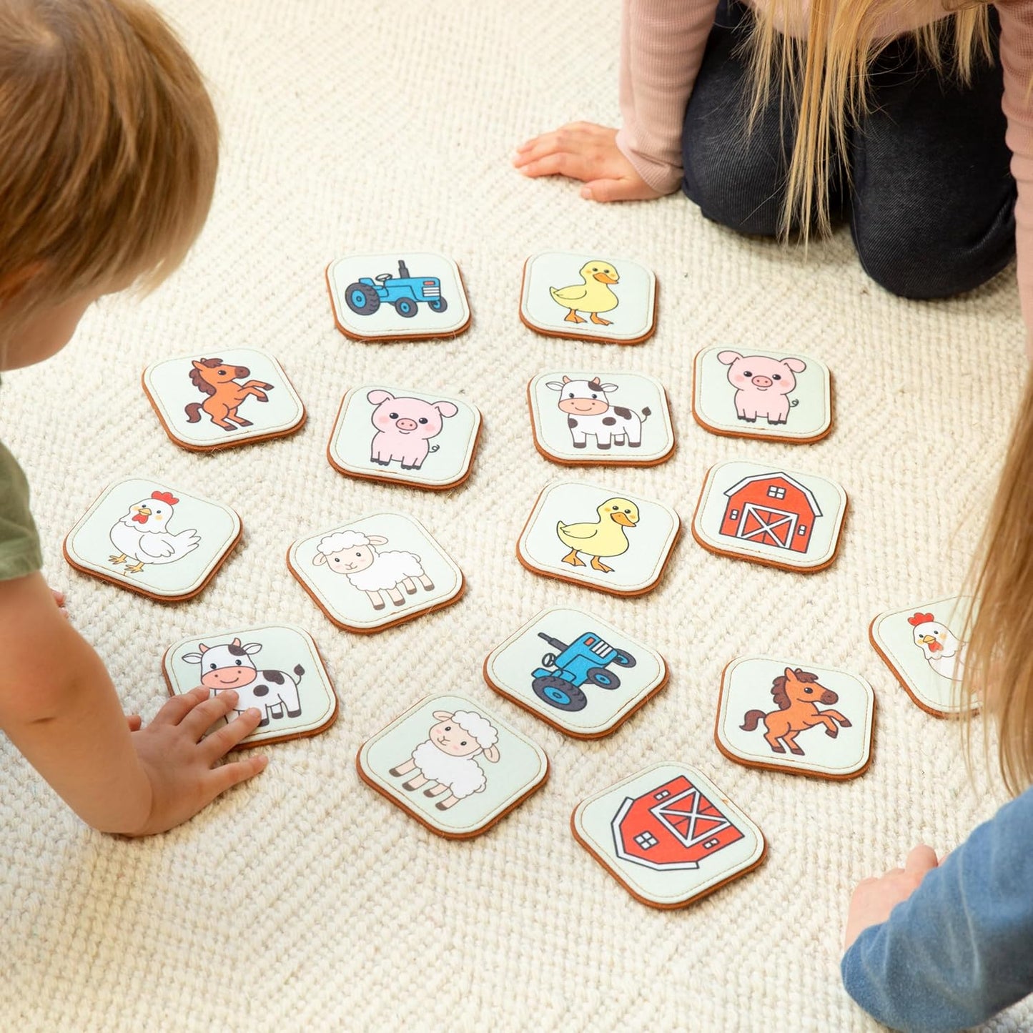 Felt Matching Game for Ages 2–4 – Soft and Safe for Ages 1+ – Montessori Memory Game – Sensory Flash Cards – Best Educational Gift for Ages 1–3 - Woodland Animal Theme