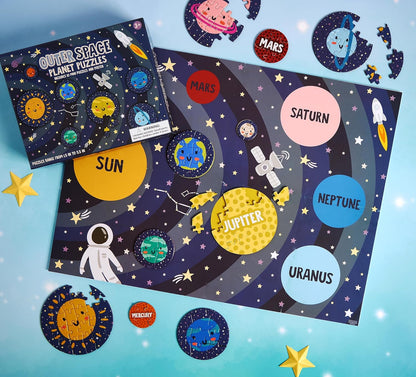 C.R. Gibson Outer Space Lacing Cards (BBLC-25345)