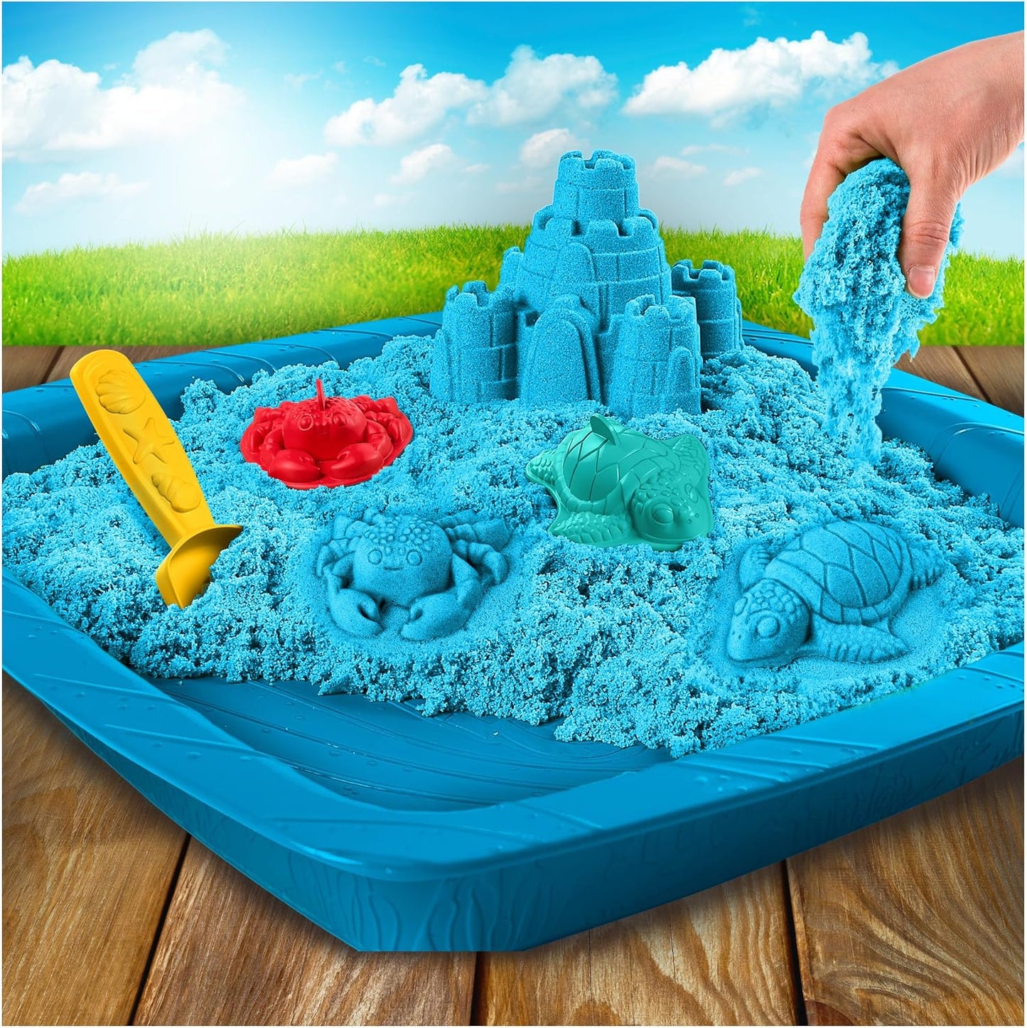 Kinetic Sand, Sandbox Playset with 1lb of Green and 3 Molds, for Ages 3 and up