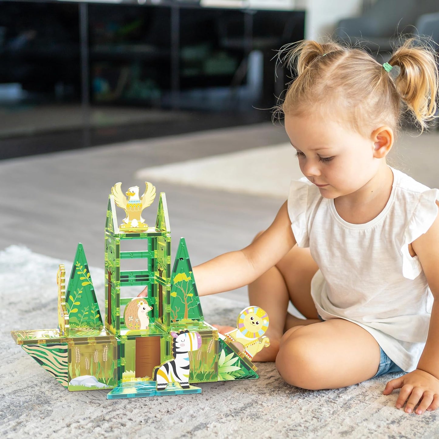 PicassoTiles Magnet Tiles Magnetic Building Blocks Aquarium Marine Animal Theme Set with 8 Character Action Figures Shark Crab Turtle STEM Toys Construction Preschool Toddlers Kids Boys Girls 3+ PTQ15