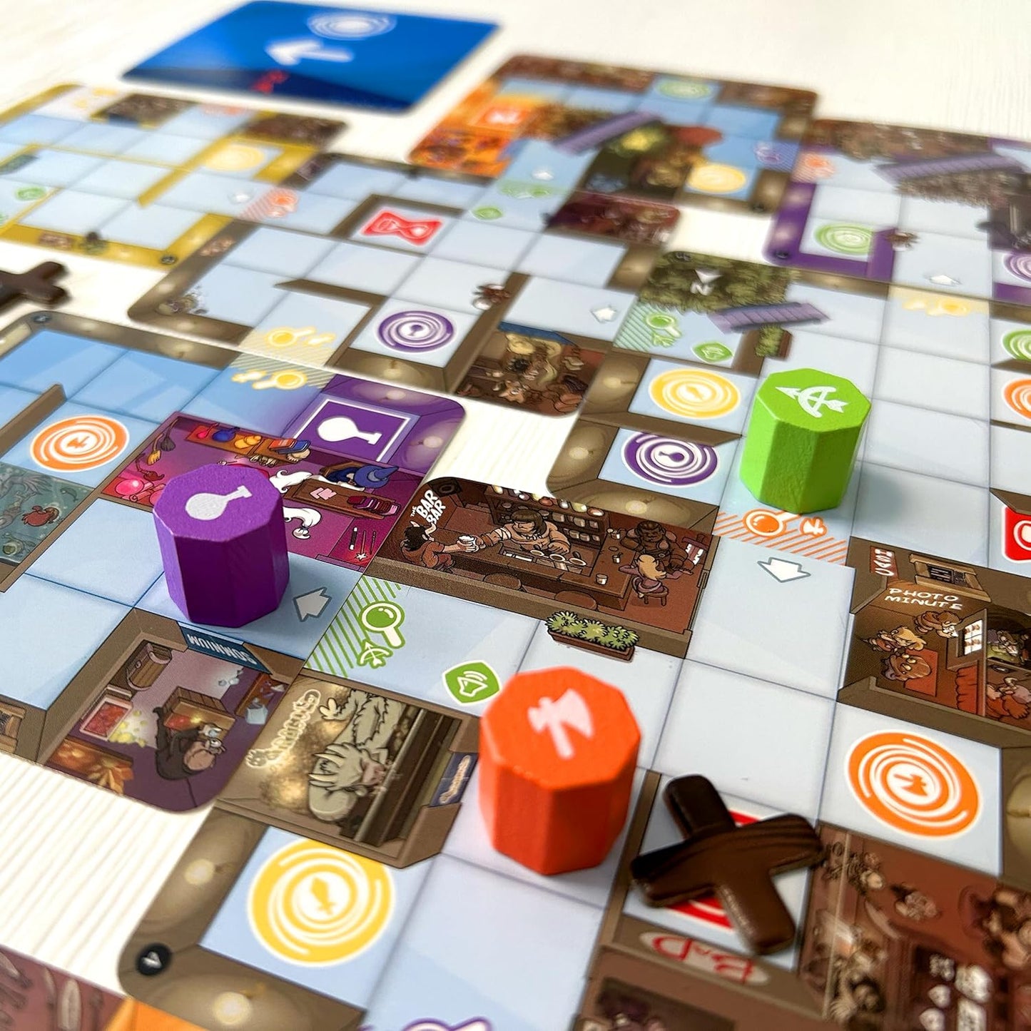 Magic Maze Pocket Multi-Award-Winning Game! Cooperative Real-Time Board Game | Silence · Coordination · Escape · Simultaneous | from Age 8 | 2–8 Players | 15 Minutes | FSC Components