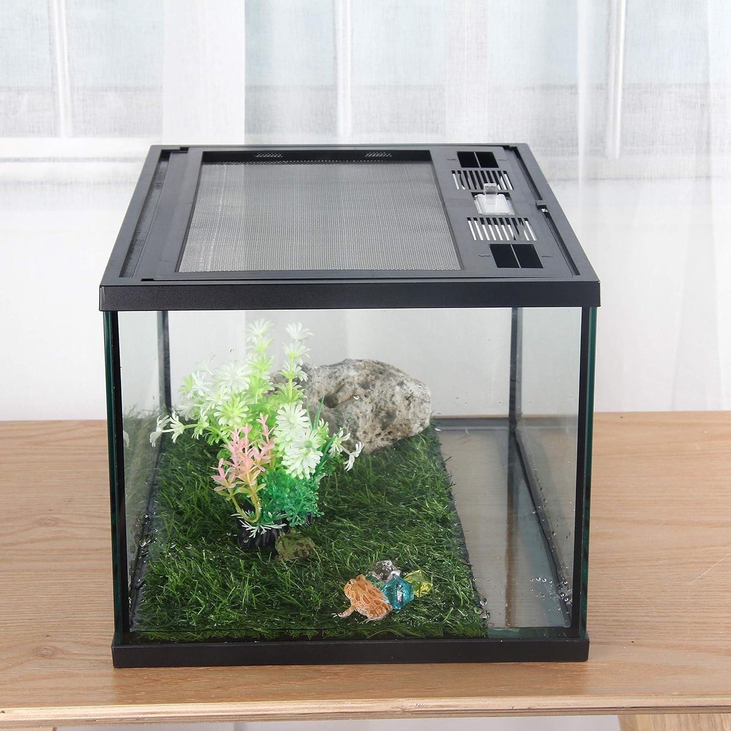 crapelles Frogs Glass Terrarium Feeding kit Tank, 15.7×11×9 inches, for Reptile Amphibians, Insect, Horned Frogs, Waterweed Prairie Style Habitat, with Green Artificial Turf Pad, Natural Volcanic Rock