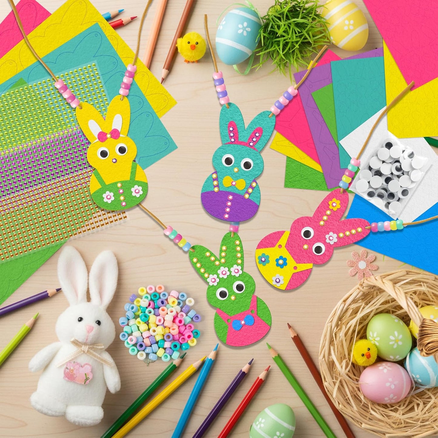 BeYumi Bunny Necklace Craft Kit - 24Pcs Bunny Peeps Felt Necklace Making Kits with Beads and Gem Sticker DIY Cute Rabbit Craft for Kids Sunday School Home Classroom Gift Party Favor Fun Activities