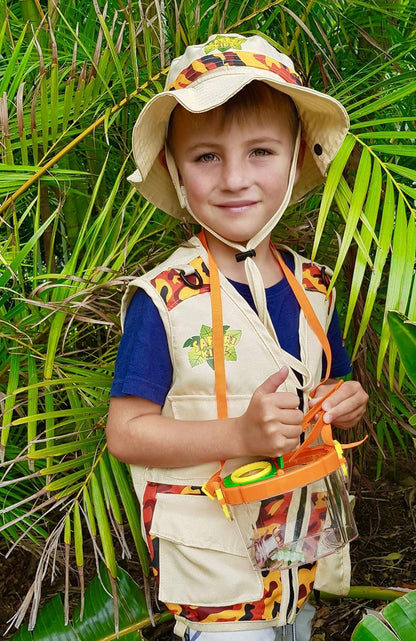 Kidz@Play Bug Hunting Kit, Vest, Hat, Binoculars, Lg. Net, Bug Container, Whistle, Flashlight, Magnifier, Thermostat, Compass, Tweezers