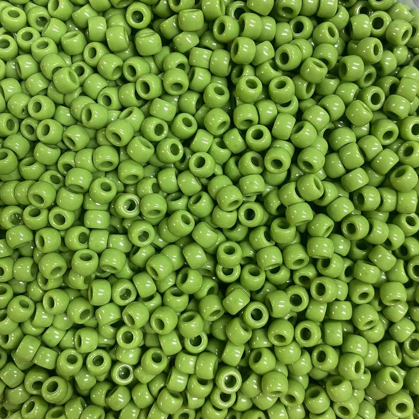 Bala&Fillic 6x9mm Army Green Pony Beads with Smooth Surface 1000pcs Crayon Color Craft Beads (Army Green)