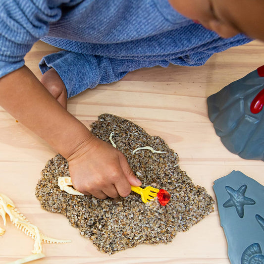 Educational Insights GeoSafari Dinosaur Discovery Dig T-Rex Fossil Kit, Science Toy, Game for Boys & Girls, Ages 4+