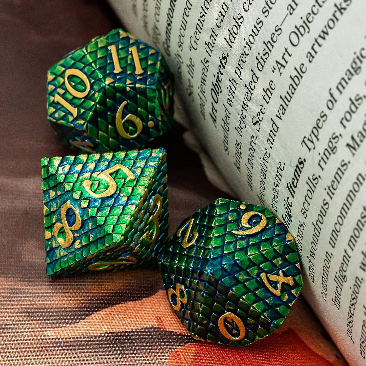 UDIXI Steampunk Metal Dice Set, 7 Die Polyhedral DND Dice Set for D&D Role Playing Game and Math Teaching (Ancient Copper)