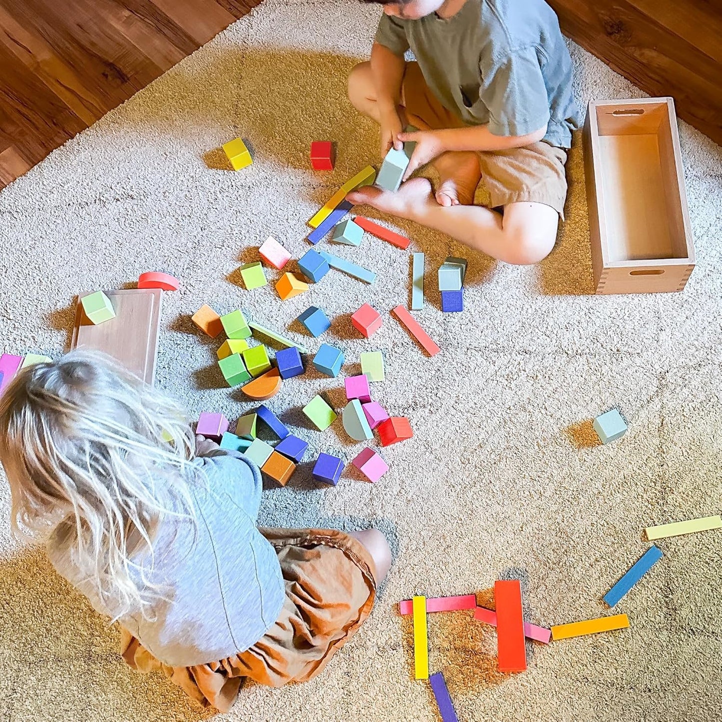 Quiggly Montessori Wooden Rainbow Building Blocks Set | 68-Piece Educational STEM Toy for Toddlers | Includes Storage Box with Carry Handles | Ideal for Ages 12-48+ Months (Wooden Storage Box)