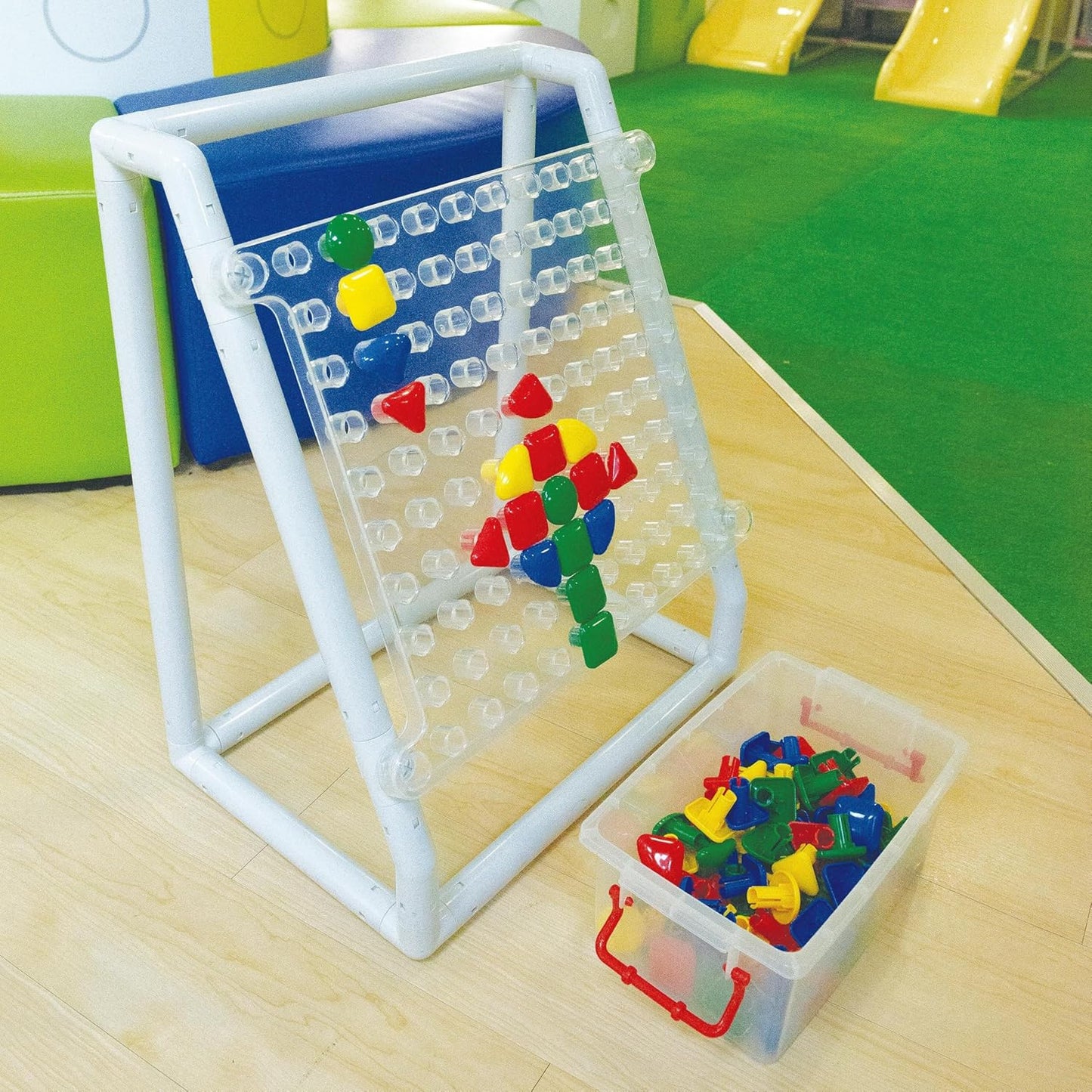 Constructive Playthings Mega Pegboard – 100 Oversized Pegs with Stand & Storage | STEM Manipulative for Math, Science & Special Needs